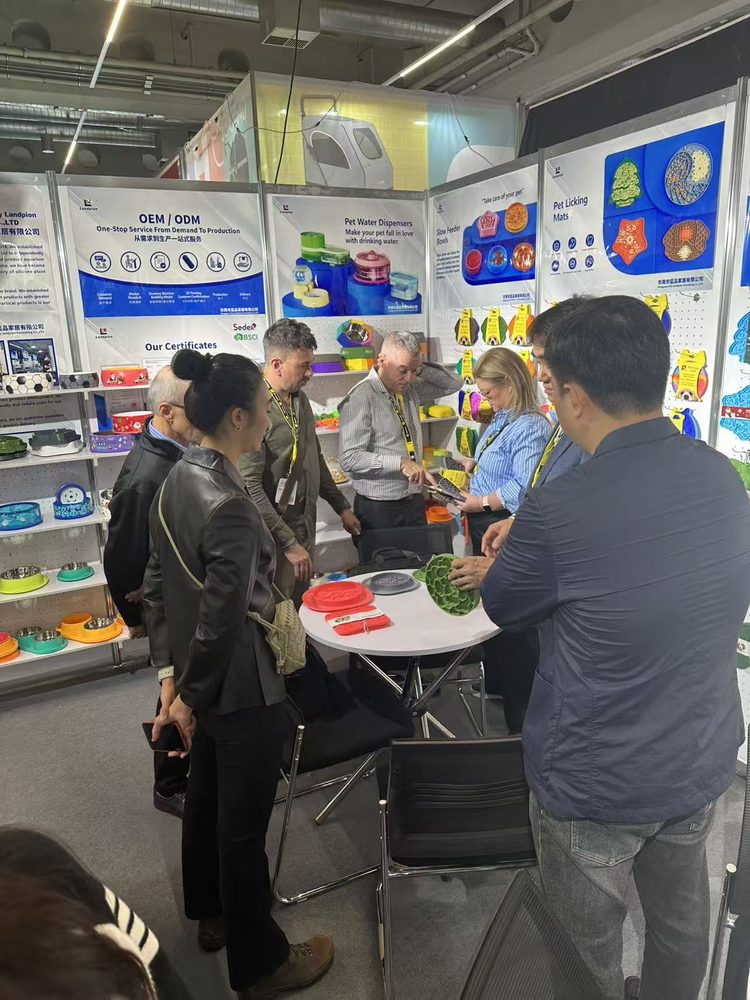 Interzoo Germany 2024: Landpion meets buyers at the China Pavilion 3